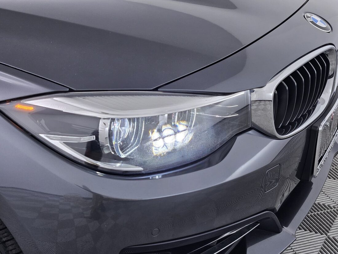 2018 BMW 330 Gran Turismo